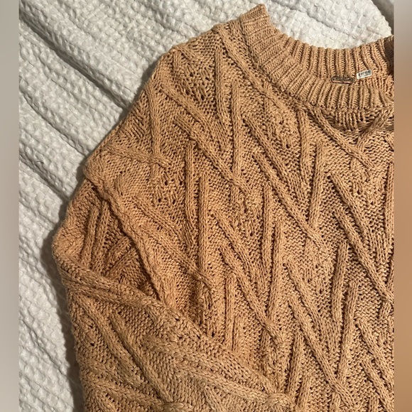 Cozy Cable Knit Free People Sweater - Picture 3 of 4